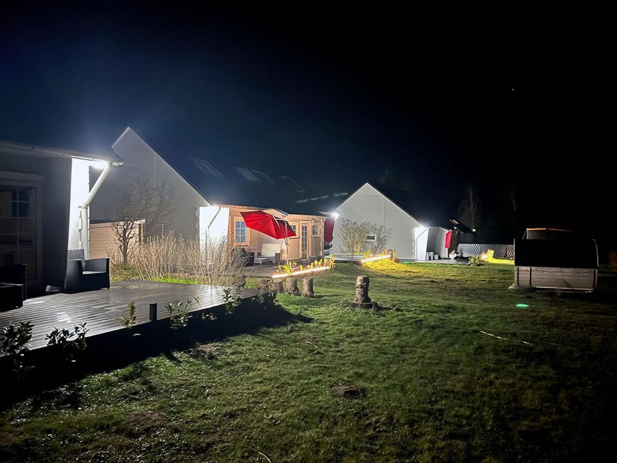 Ferienhäuser Insel Usedom Haus Samara 8 - Mit Blick aufs Achterwasser! Lutow Exterior foto